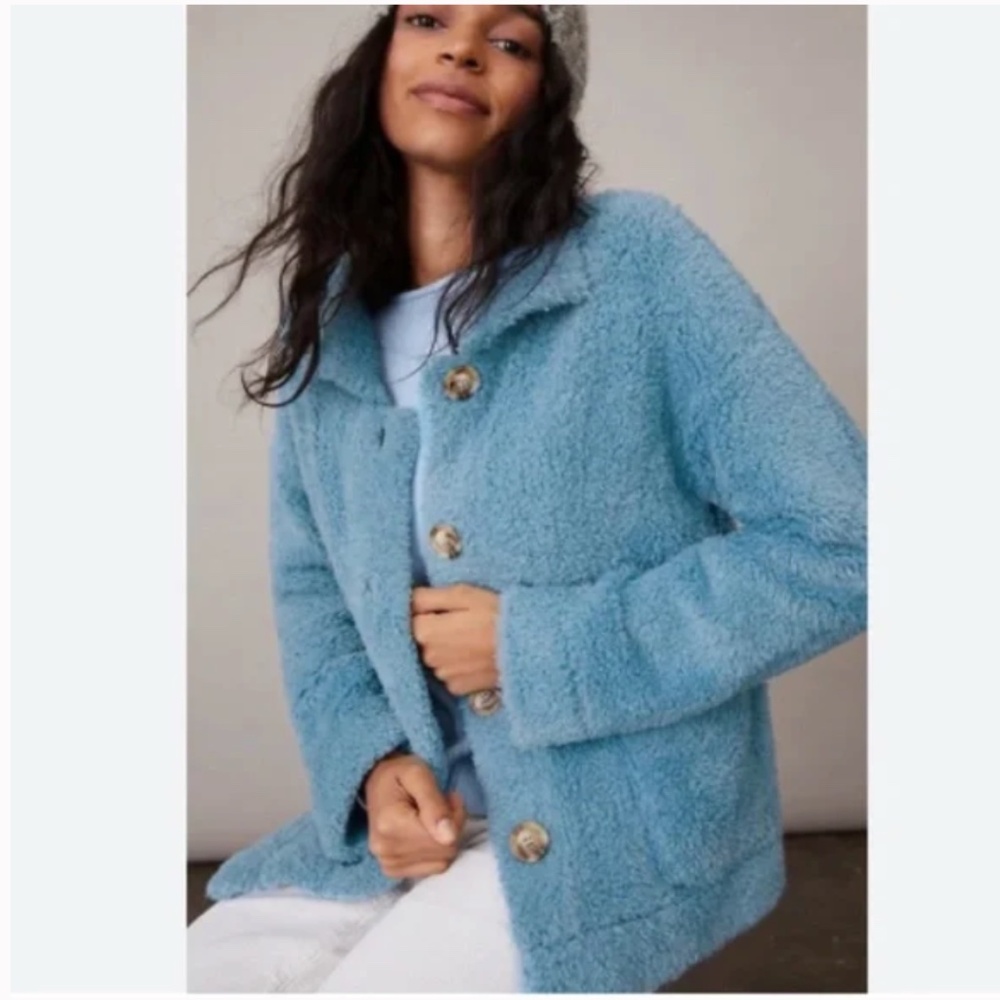 ⭐️ Danika Fuzzy Jacket Artsy Chic Glam Girly Posh Modern Hipster Hip Winter Coat